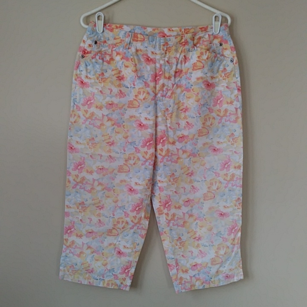 Liz Claiborne Lizwear Jeans Floral Capri Pants 12 Blue Pink Muted